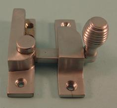 THD103N/SCP Straight Arm Fastener - Narrow - Old Beehive Knob in Satin Chrome 
